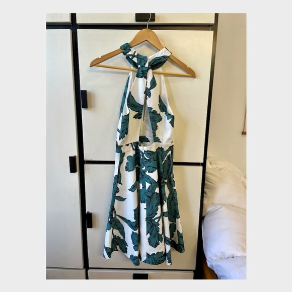 Witness Ivory Leaf Print Halter Skater Dress - Picture 6 of 8